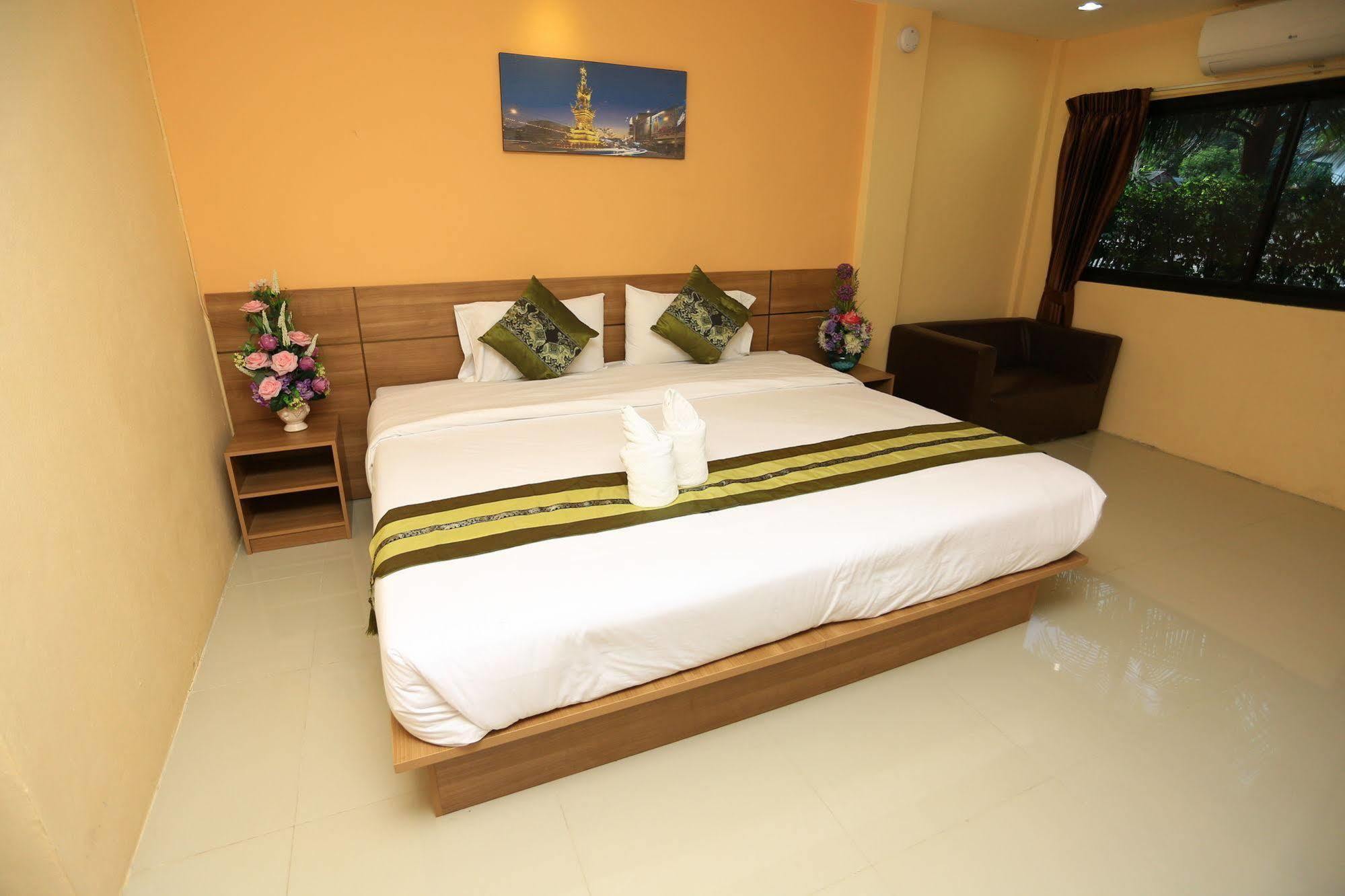 Airbest Gemtree Lampang Hotel Buitenkant foto