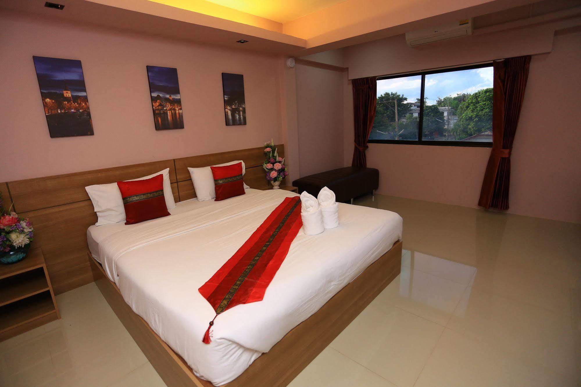 Airbest Gemtree Lampang Hotel Buitenkant foto